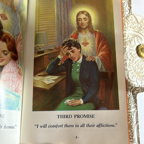Vintage 1961 St. Joseph Continuous Sunday Missal Confraternity Version - Picture 9 of 12